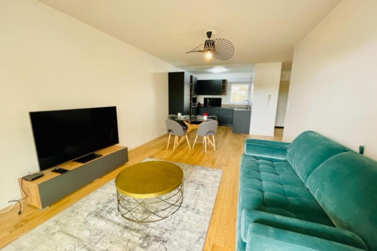 Charming With View Apartment